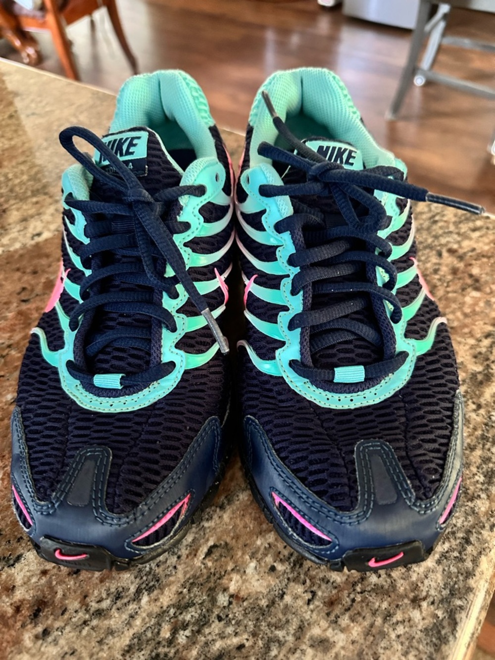 Nike Women's Navy, Teal & Pink Athletic Running Shoes